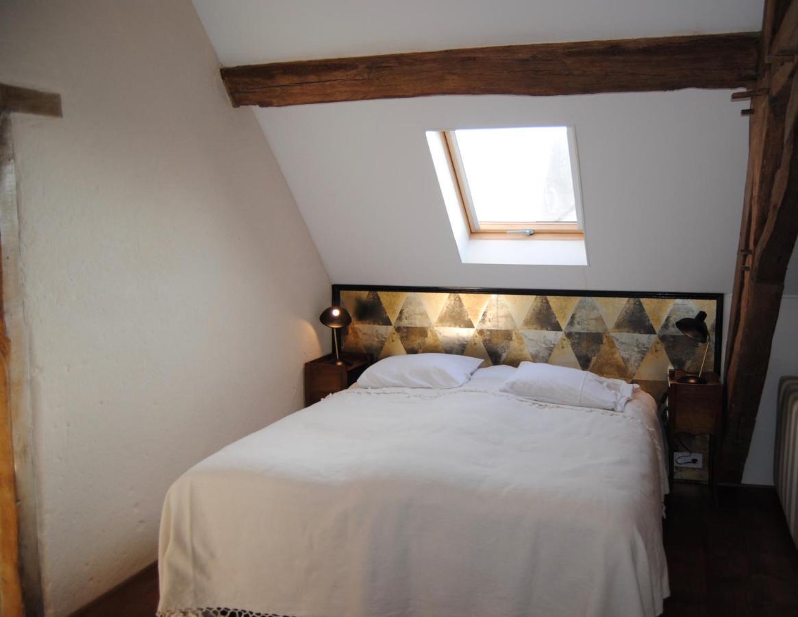 Bed and Breakfast Domaine Les Grands Pérons à Hérisson Extérieur photo