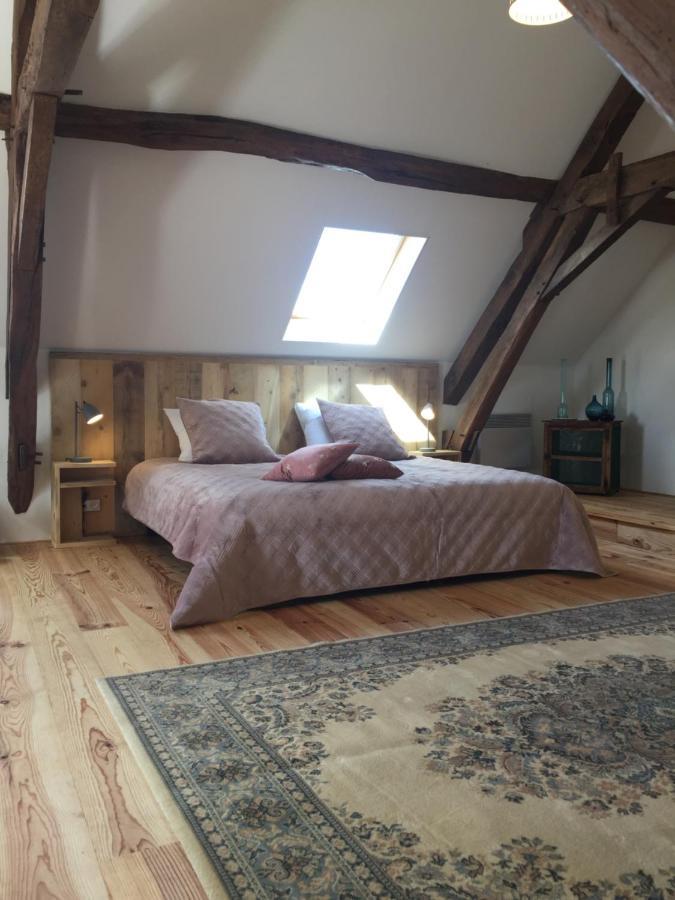 Bed and Breakfast Domaine Les Grands Pérons à Hérisson Extérieur photo
